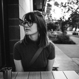 Meet your Posher, Isabelle